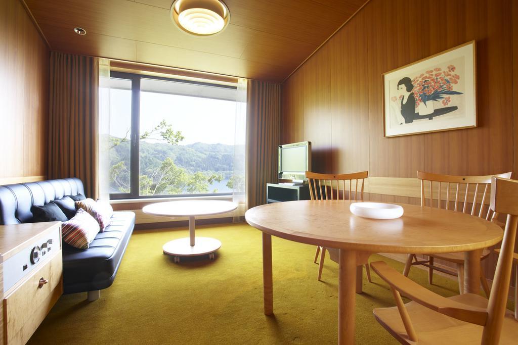 Nojiriko Hotel El Bosco Shinano  Bagian luar foto